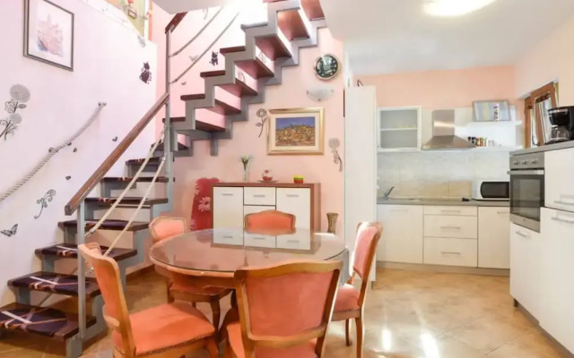 Peaceful Island Haven With Pool, BBQ & Games Area