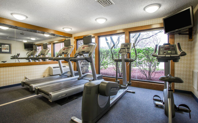 Howard Johnson by Wyndham Merrillville