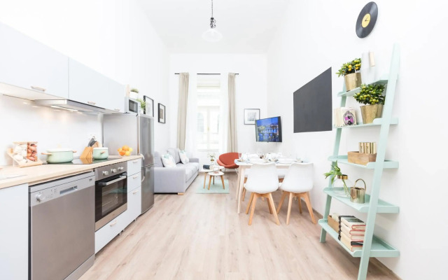 CHILL Apartments