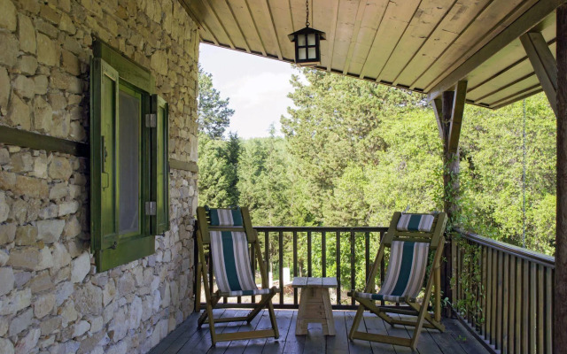 Seki Cottages