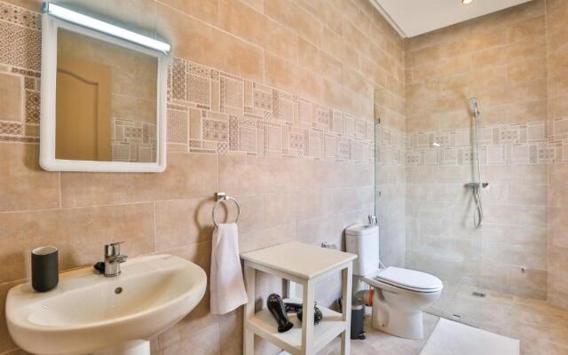 OCEAN'S 14 My Home in Essaouira