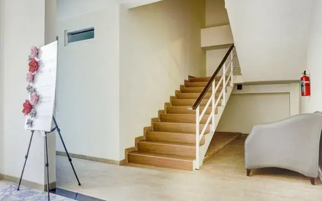 OYO 90629 The Home Srengseng