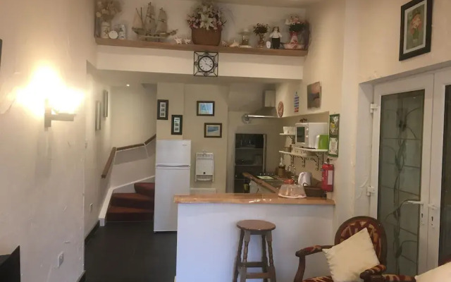 Hazelbrook Self Catering - Maximum 6 Persons