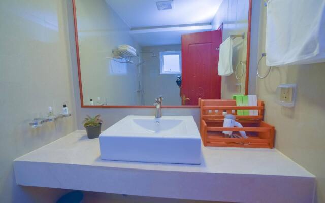 Hathaa Beach Maldives Guest House
