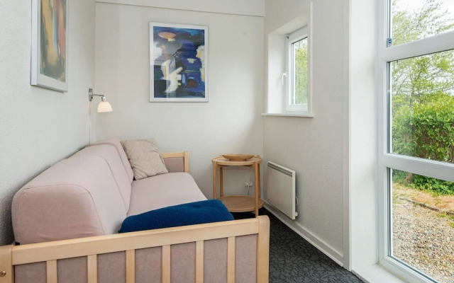 Quaint Holiday Home in Henne Near Henne Golf Course