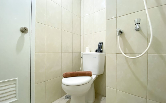 Fully Furnished Studio Springlake Summarecon Bekasi Apartment Near Mall