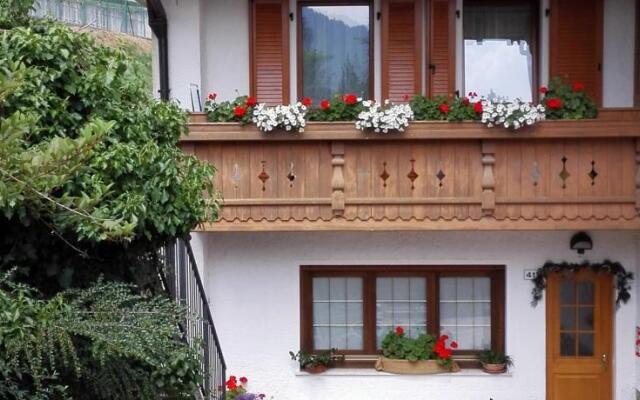 Casa Caola SantAntonio Mavignola