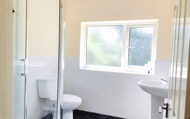 Birmingham Guest House I