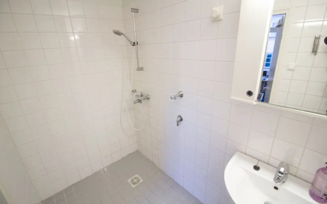 Apartment Iso Roobertinkatu
