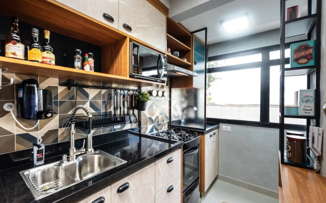 Praca Benedito Calixto - Duplex