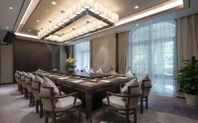 Hangzhouyuxiang Lake Health Resort