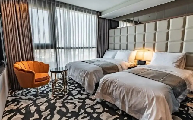 Best Louis Hamilton Hotel West Busan
