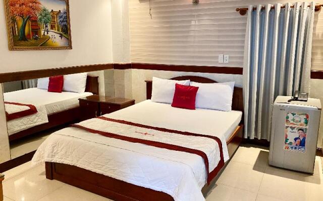 Ha Oanh 2 Hotel by ZUZU