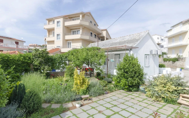 House Goga