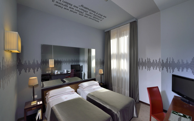Phi Hotel Bologna