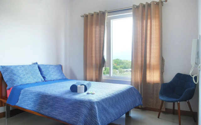 Mactan Seaside Apartments