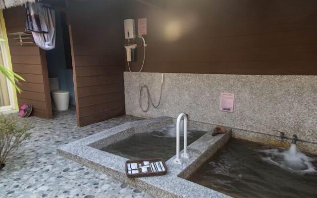 Ruisui Palm Lakes B&B