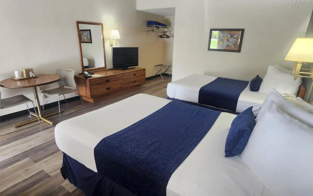 Econo Lodge Conference Center