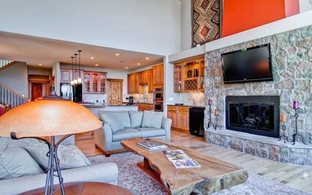 Sundara Place Private Home with Hot Tub