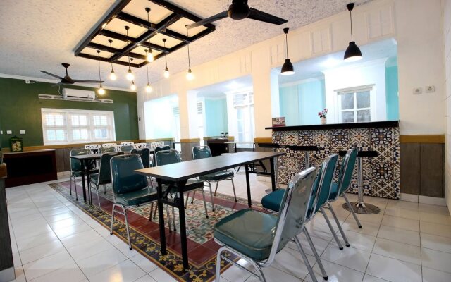 Hotel Surya Putri by RedDoorz