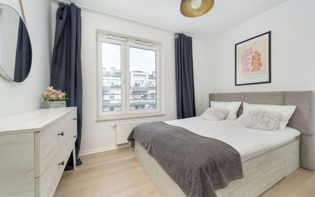 Amazing Apartment for 6 by Renters