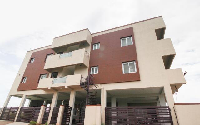 OYO 43975 Honey Residency
