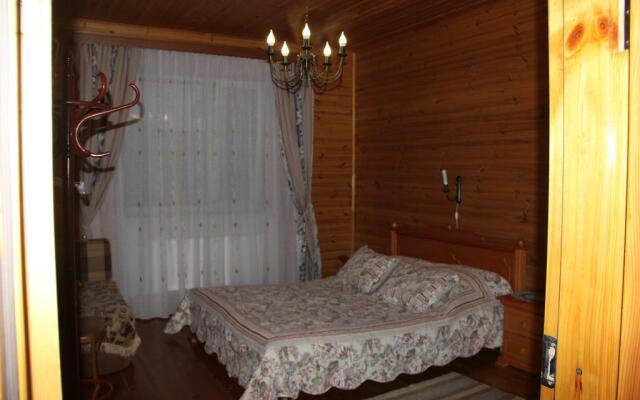 U Kremlya Guest House