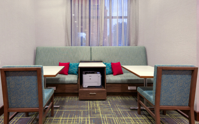 Hampton Inn & Suites Winston-Salem/University Area, NC