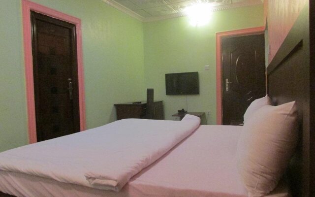 Golf Le'Meridien Hotels