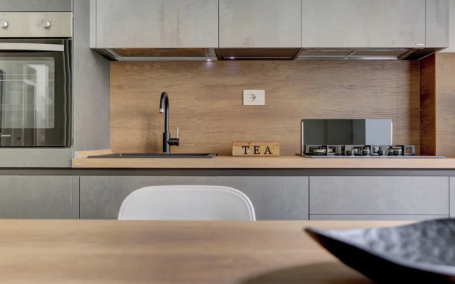 San Giovanni Cozy Apt - Home And More