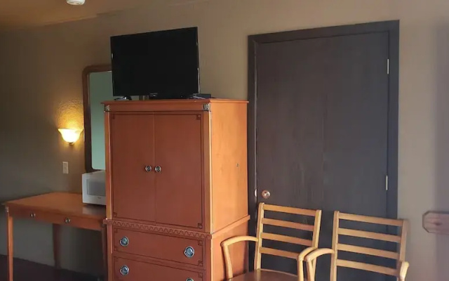 Wilderness Gateway Inn