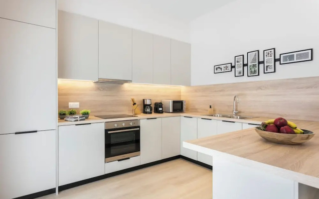 Athenian Modern & Luxury Apartments