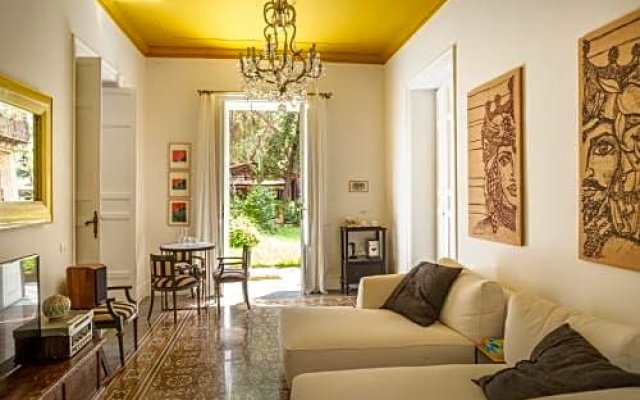 Garden Suite in private villa on Via Libertà