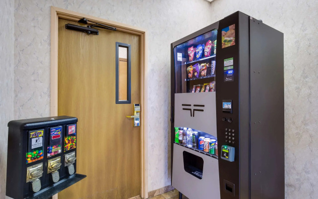 Quality Inn I-70 Near Kansas Speedway