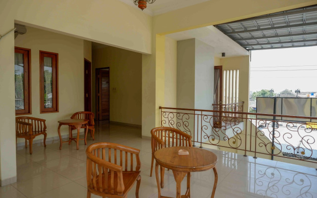 Ratmono House Syariah Yogya RedPartner