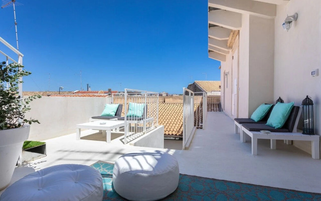 Darsena Sunset Suites