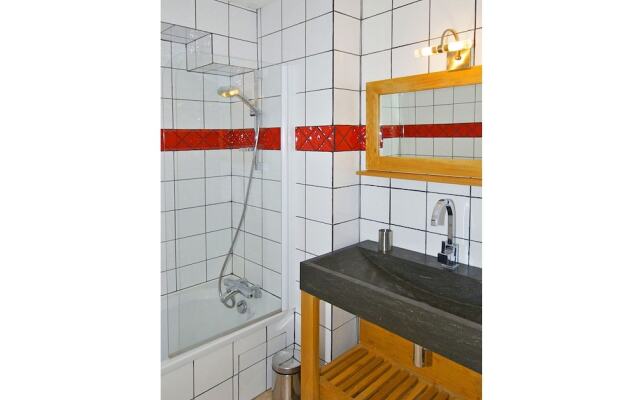 Pretty Chalet With Sauna & Skiing Nearby