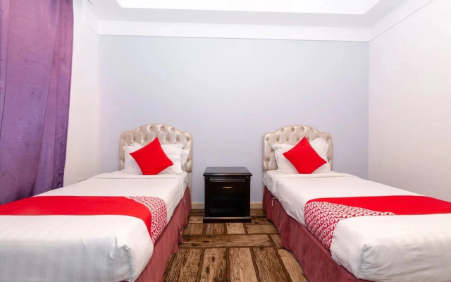 Oyo 148 Shathi Almas Hotel Suites