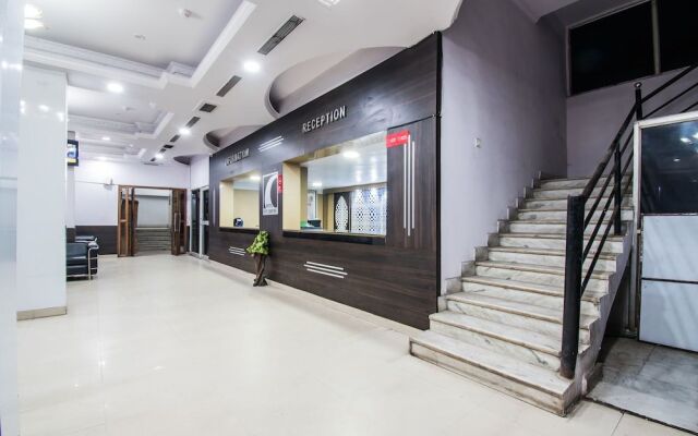 OYO Flagship 24088 Hotel City Centre