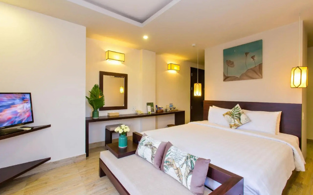 Vaia Hoi An Boutique Hotel