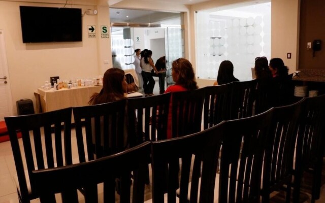 Solec Business Hotel