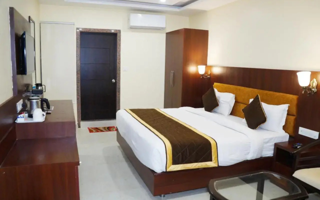 Hotel Shivoy Grand