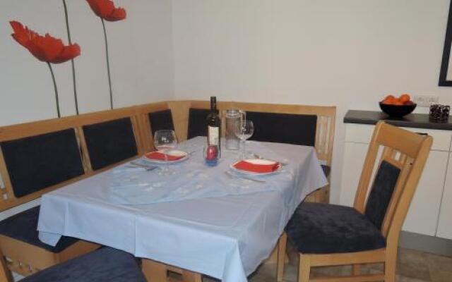 Stadtnahe Landwohnung