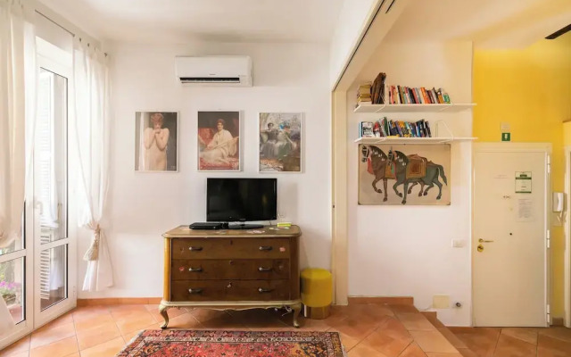 Monti  Apartments