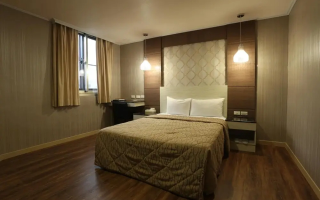 Monalisa Hotel