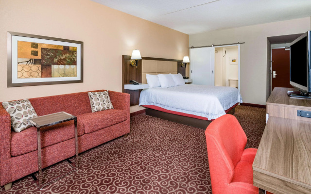 Hampton Inn Frostburg
