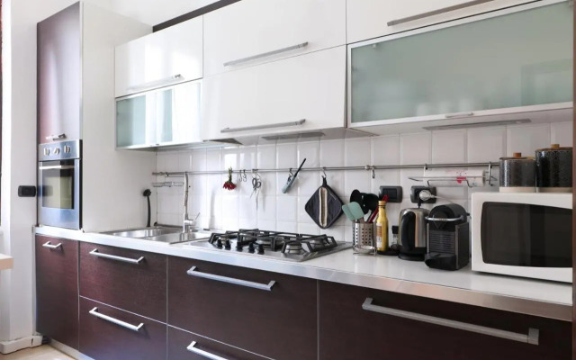 Porta Romana Apartment