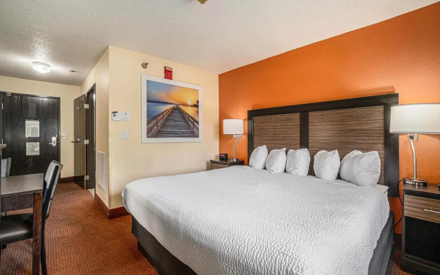 Super 8 Traverse City Mi