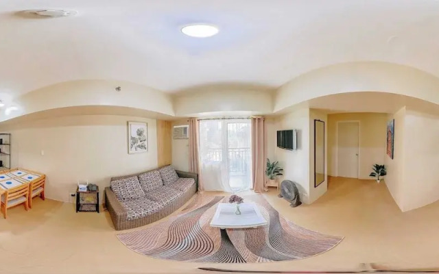 Spacious 1 Bedroom With a View