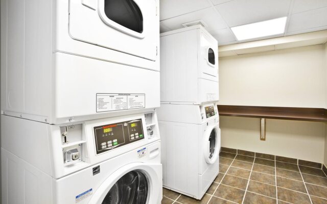 Holiday Inn Express Boston - Waltham by IHG